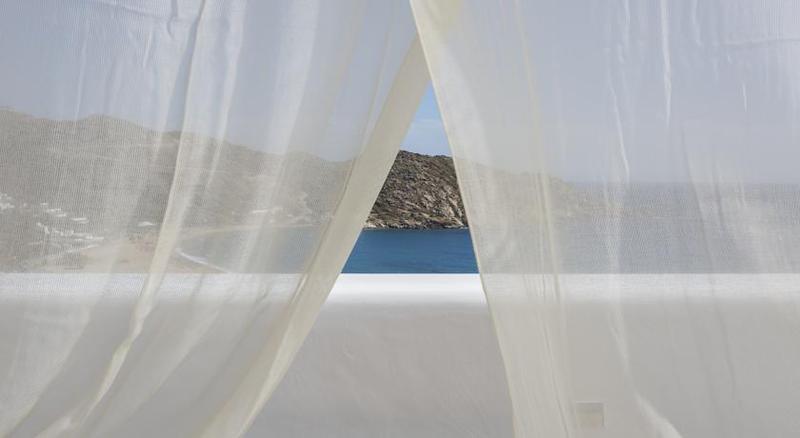 Hide Out Suites Mylopotas Bagian luar foto