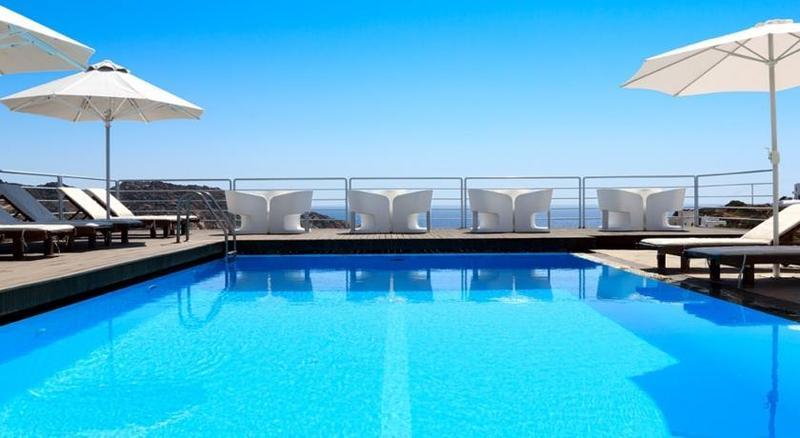 Hide Out Suites Mylopotas Bagian luar foto